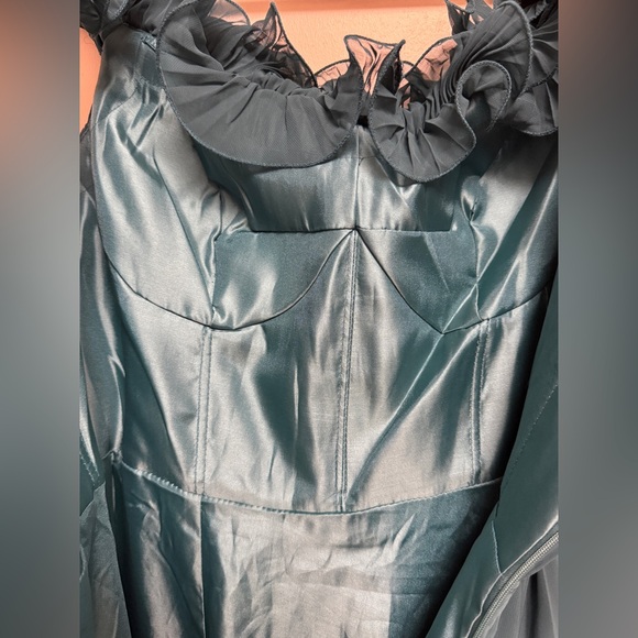 NWT Mac Duggal 11591 Teal Ruched Off The Shoulder A Line Gown Size 10 - Picture 13 of 14